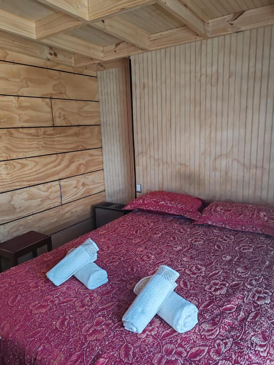 Cabana "Sur Patagonico" Пуерто-Наталес Екстер'єр фото